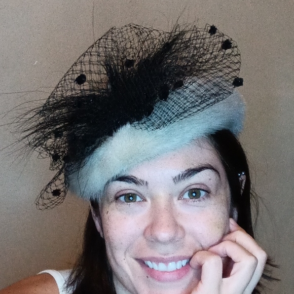 * SOLD * Vintage fur hat beret - Picture 6 of 10